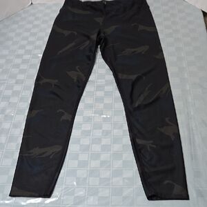 Joy Lab Women's Black Camouflage Cat Print Leggings